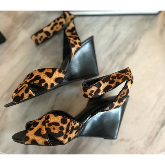 Franco Sarto Calf Hair Brown Leopard Print Strappy Wedges - Picture 3 of 8